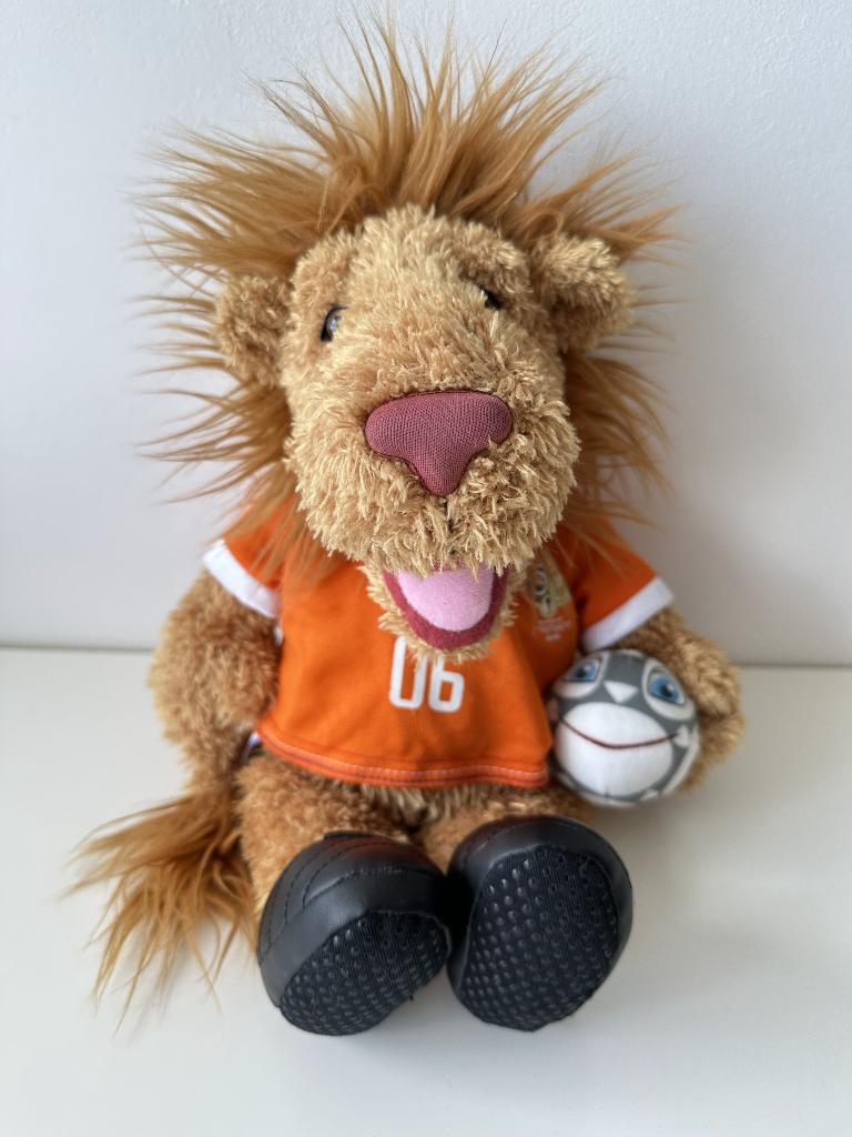 Knuffel leeuw Goleo 35 cm / WK voetbal Duitsland 2006 / Nici, Kinderen en Baby's, Speelgoed | Knuffels en Pluche, NICI, Overige karakters
