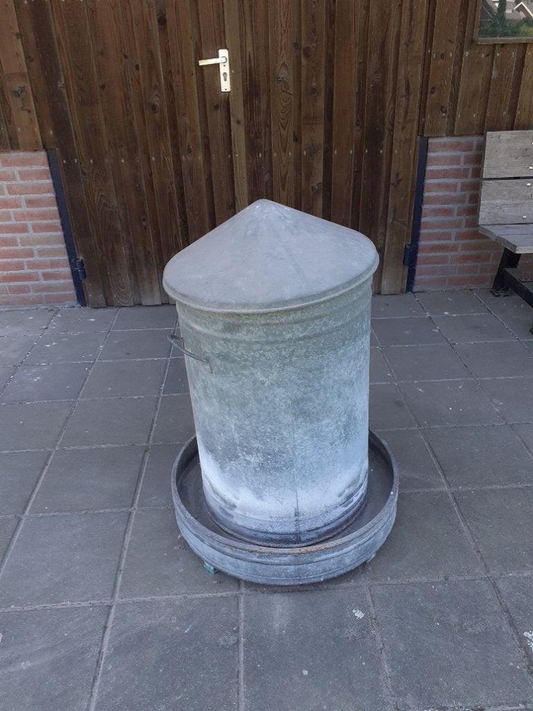 Kippen voerbak verstel baar, Dieren en Toebehoren, Pluimvee | Toebehoren, Ophalen, Gebruikt, Drinken en Voederen
