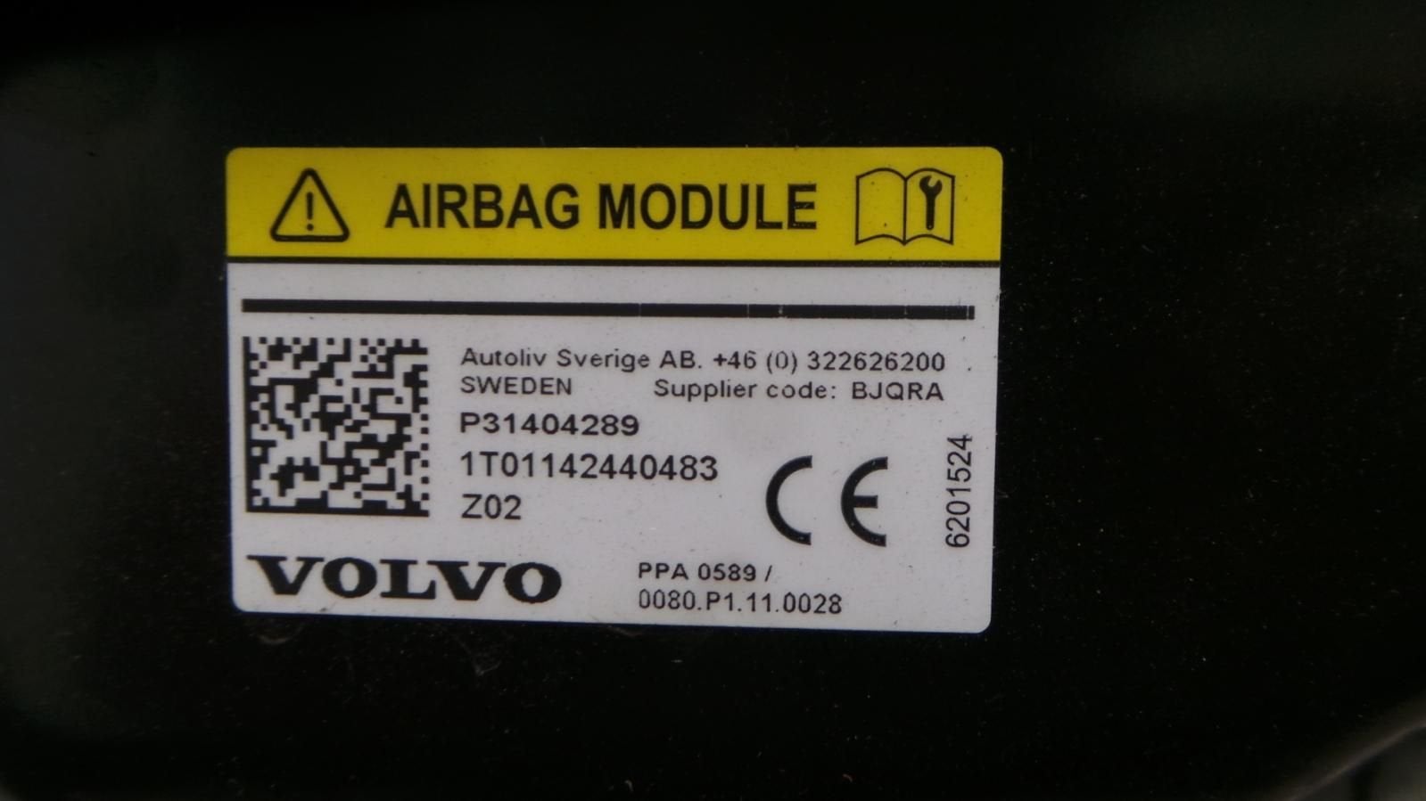VOLVO V40 D4 Diesel AIRBAG MOTORKAP 2014, Ophalen of Verzenden, Gebruikt, ARN erkend
