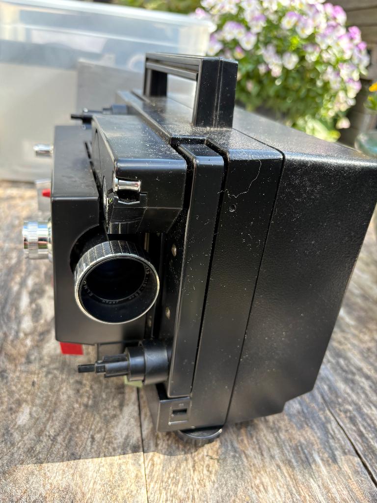 Elmo K-100 SM Dubbel 8 mm, Ophalen, Gebruikt