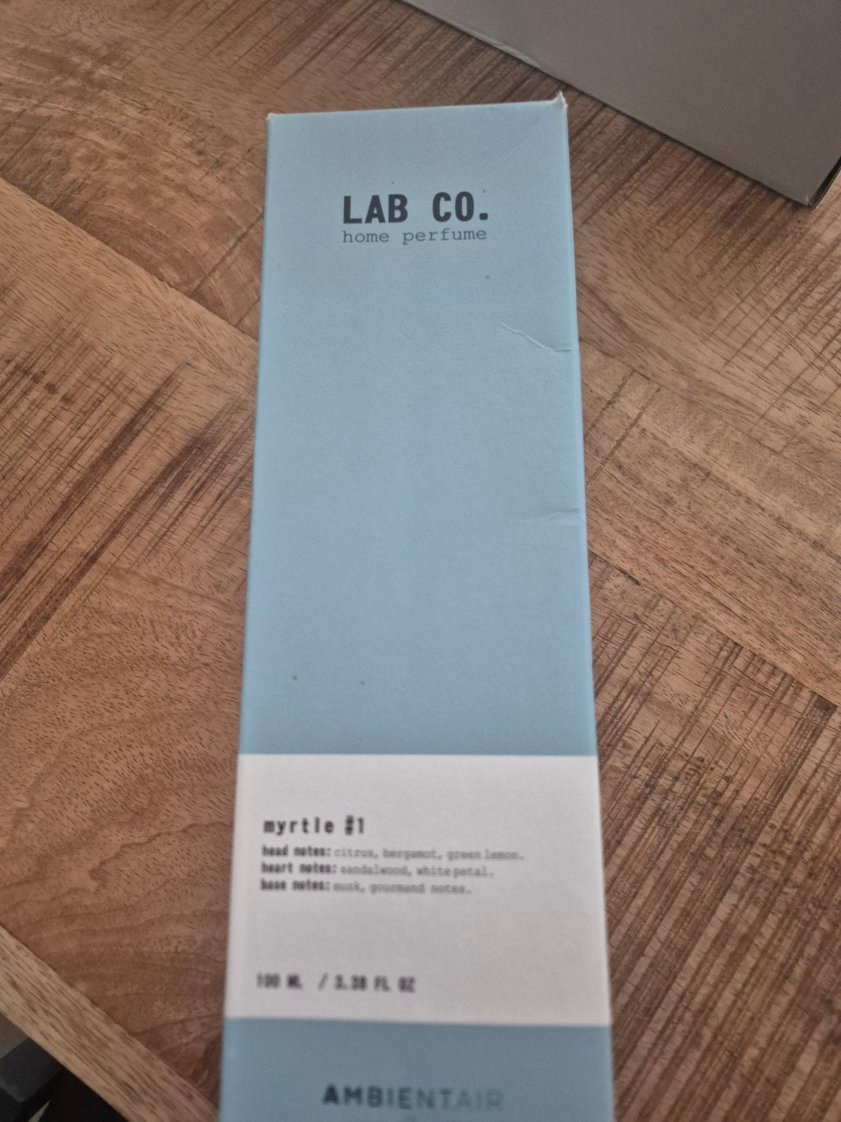 LAB CO. Home Perfume Geurstokjes 'Myrtle' 100 ML, Ophalen of Verzenden, Nieuw, Meerkleurig, Glas