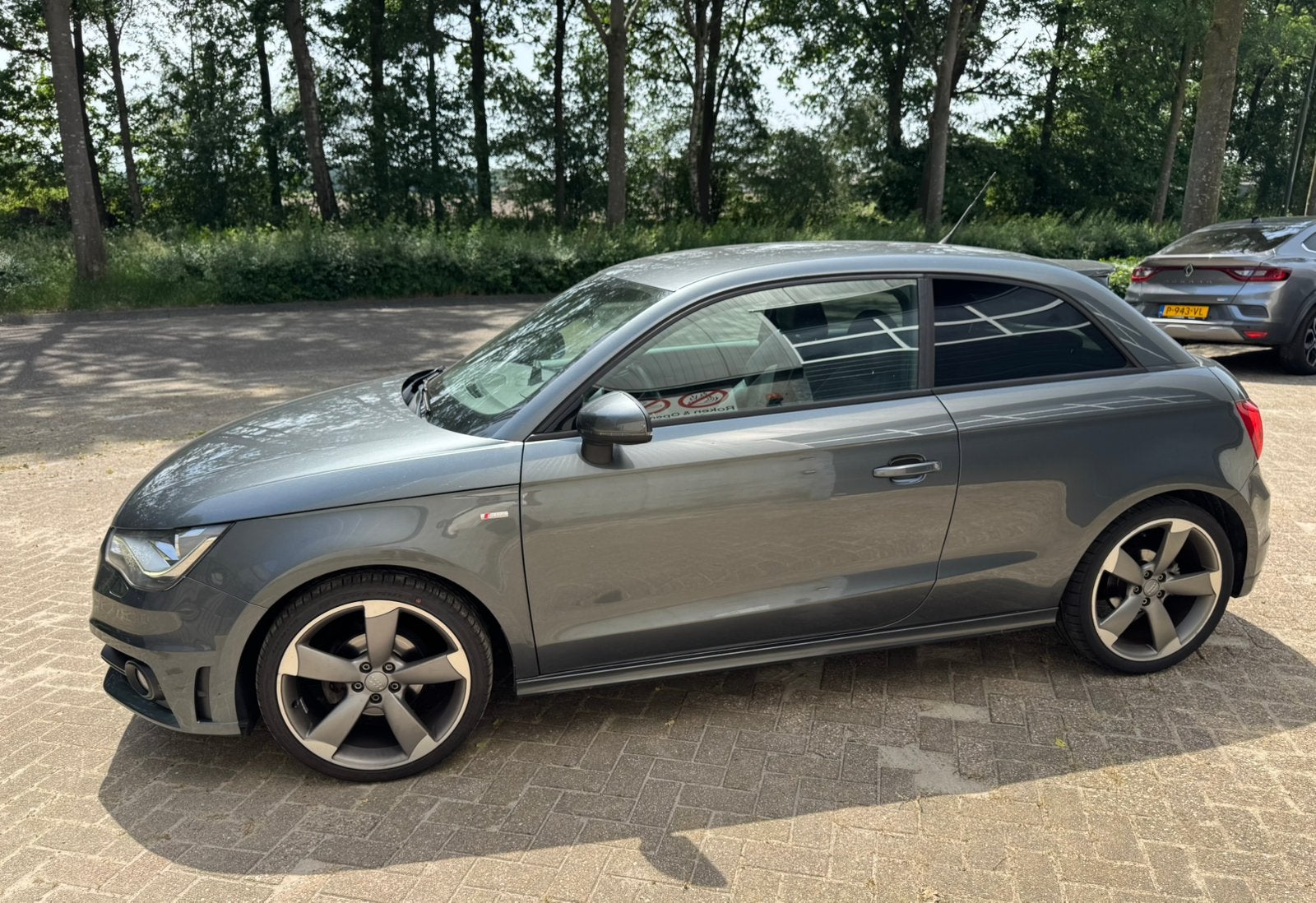 Audi A1 1.2 Tfsi S-line, Voorwielaandrijving, A1, Zwart, 4 cilinders