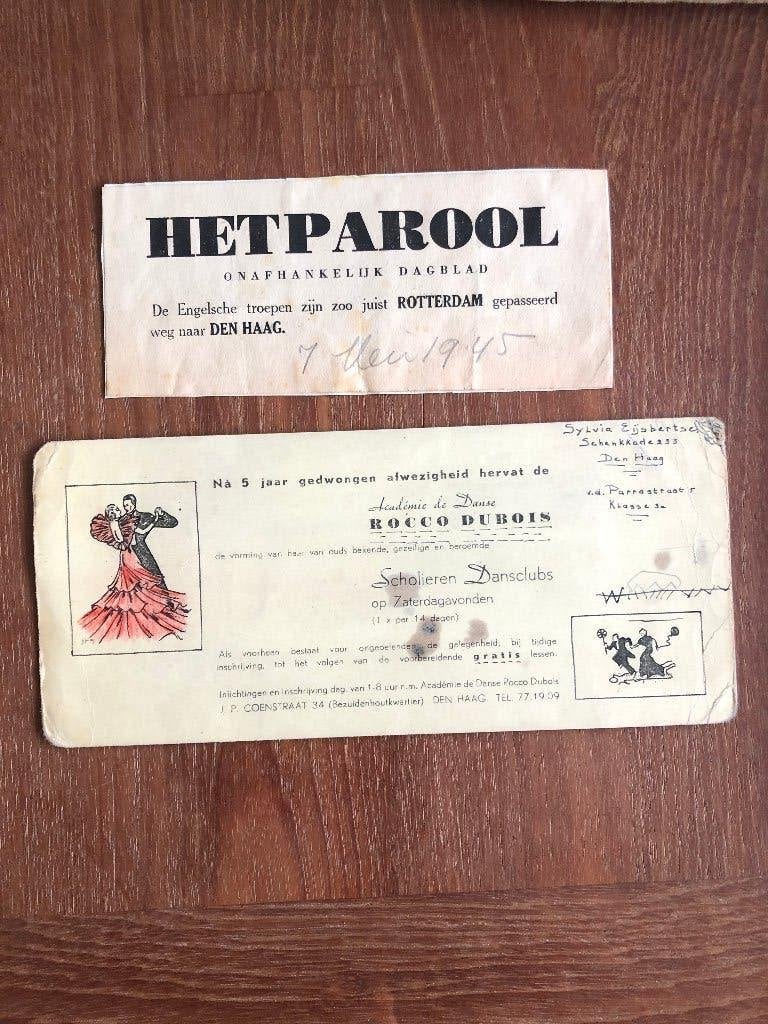 2 x Bevrijding Den Haag. a. Korte mededeling Parool 7 Mei :, Verzenden, Gelezen
