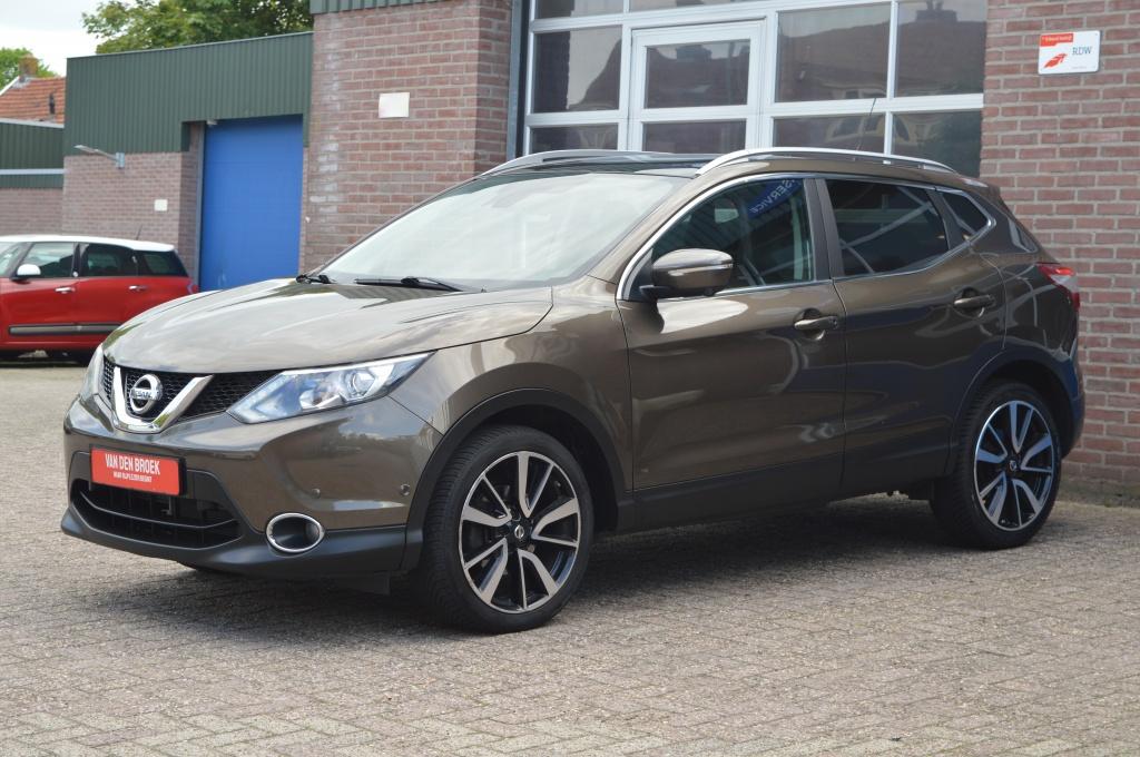 Nissan QASHQAI 1.2 Tekna | NAVI - CAMERA - PDC (bj 2014), Euro 5, Gebruikt, 4 cilinders, Bruin