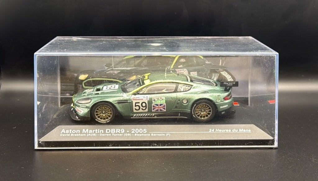 Aston Martin DBR9 #59 24 Heures du Mans 2005 1:43, Ophalen of Verzenden, Zo goed als nieuw, Auto, Overige merken