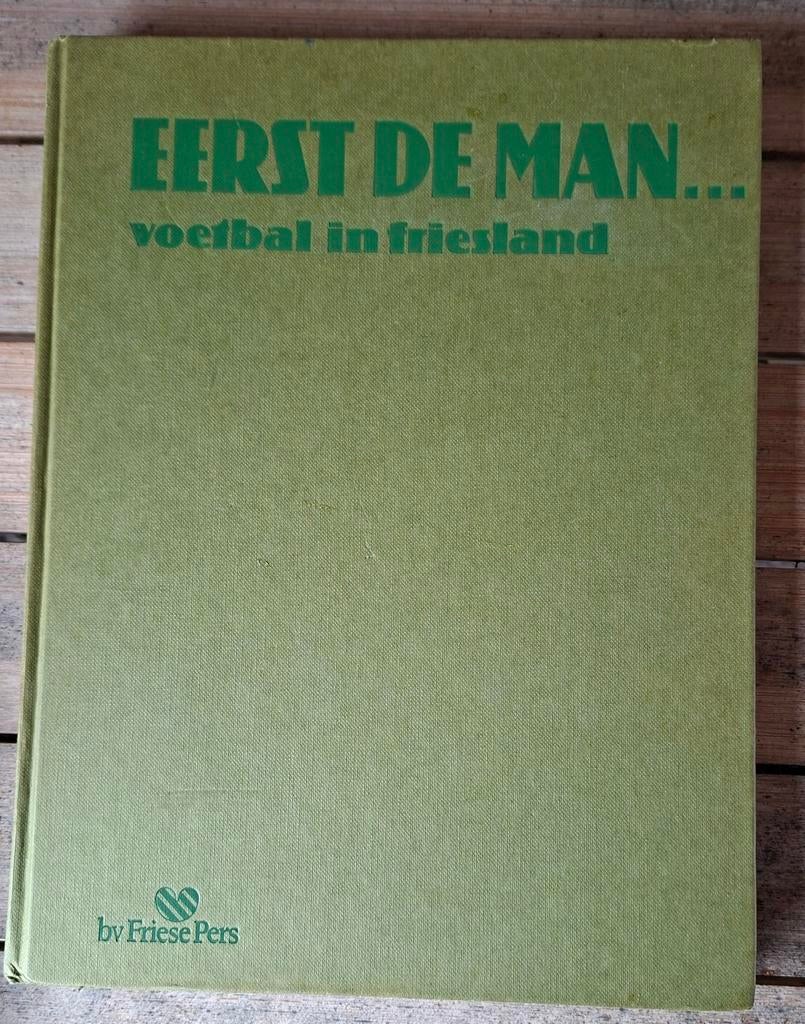 Eerst de man, Ophalen of Verzenden, Zo goed als nieuw, Balsport