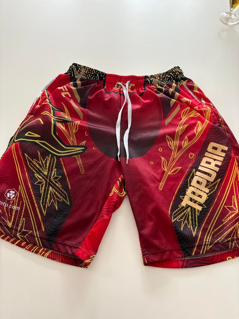 UFC Crypto  Topuria Shorts - Maat L, Kleding | Heren, Sportkleding, Zo goed als nieuw, Vechtsport, Maat 52/54 (L), Rood, Ophalen of Verzenden