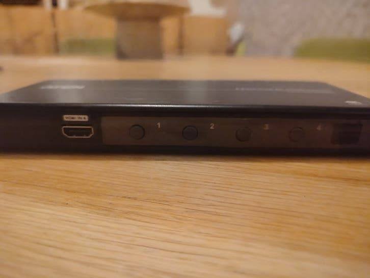 Foto 4 van ATEN VS481C HDMI-switch 4K 60Hz met voeding en remote