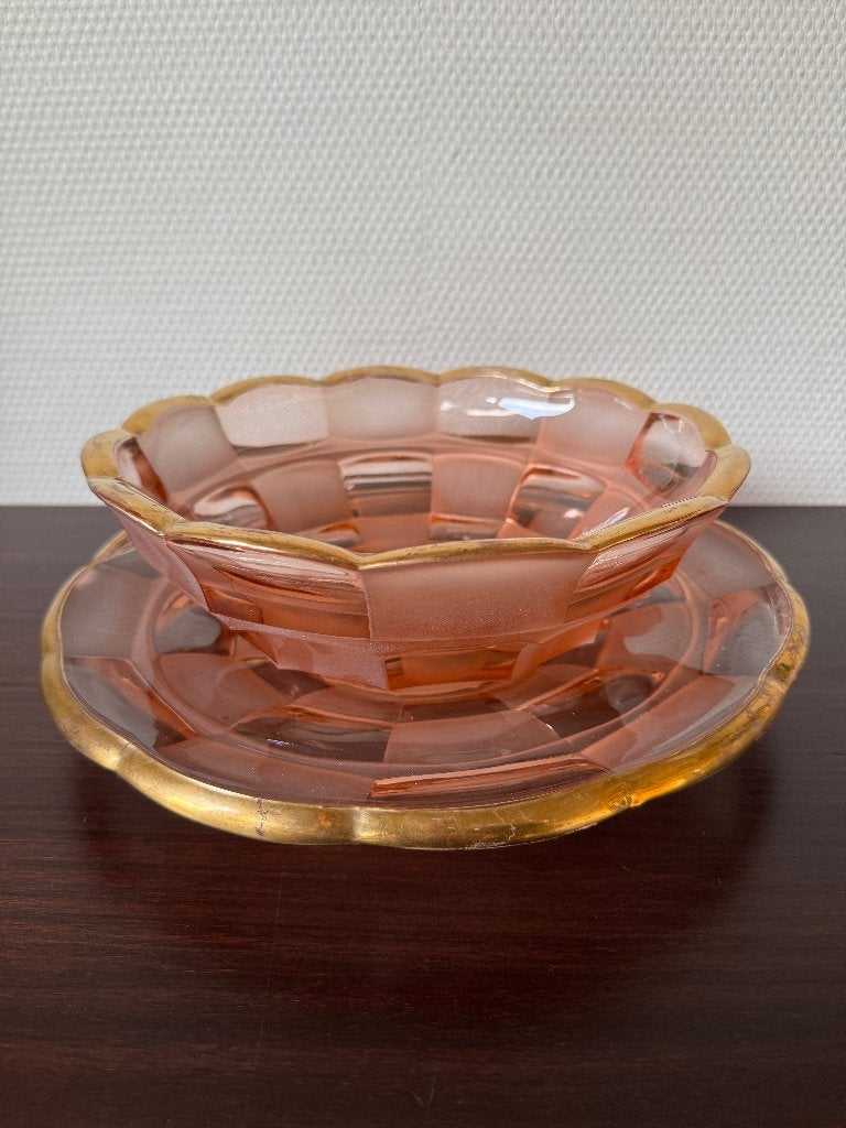 Antieke Roze Persglazen Schalenset met Gouden Rand België, Schaal, Rond, Ophalen of Verzenden, Glas