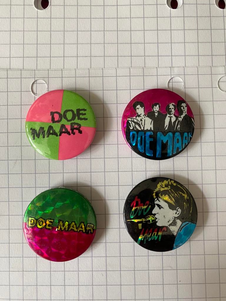 Verkocht. Doe Maar buttons, jaren 80, vintage, Verzenden