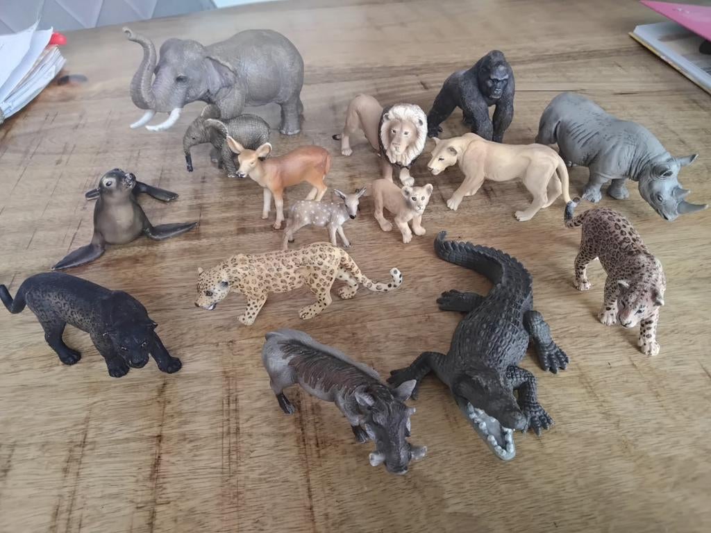 Schleich dierenset, 15 stuks. Set 3B., Ophalen of Verzenden, Zo goed als nieuw, Paard, Beeldje of Figuurtje