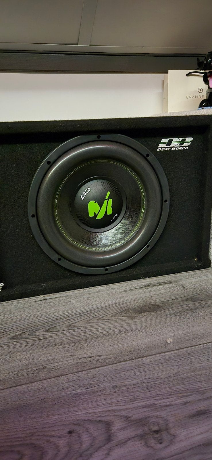 Deaf Bonce subwoofer, Ophalen, Zo goed als nieuw