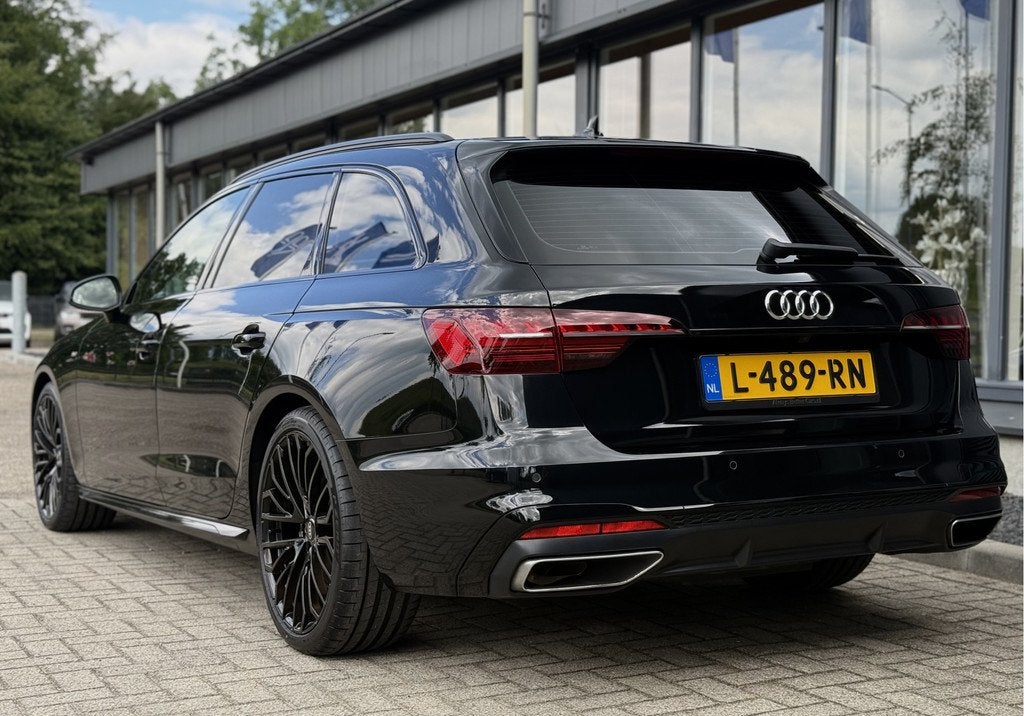 Audi A4 Avant 35 TFSI S-Line edition Pano S-line 19" ACC BTW, Auto's, Audi, Gebruikt, 4 cilinders, Zwart, Automatische klimaatregeling