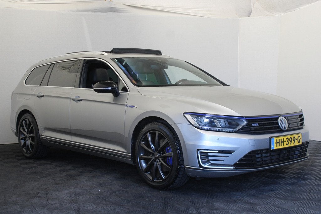 Volkswagen Passat Variant 1.4 TSI GTE Highline (bj 2015), Auto's, Volkswagen, Gebruikt, 4 cilinders, Hybride Elektrisch/Benzine