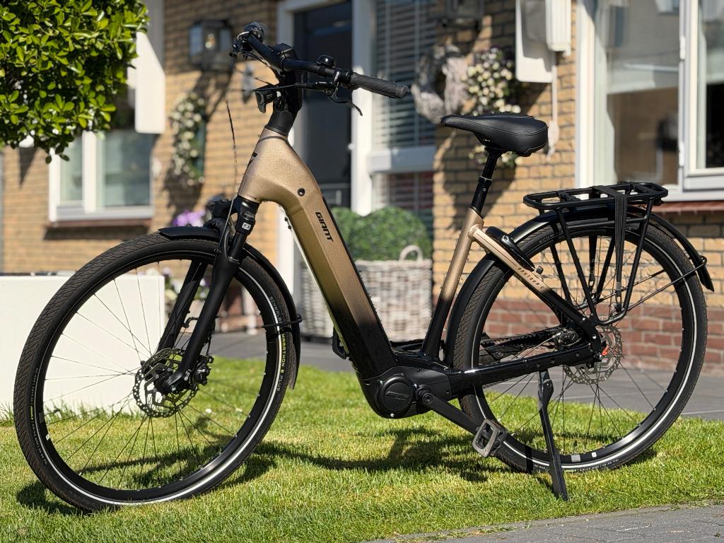 Prachtige Giant Anytour E+ 3 LST IN NIEUWSTAAT, 1 jaar oud!, Fietsen en Brommers, Ophalen, Giant, Zo goed als nieuw, 50 km per accu of meer