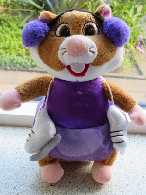 Hamster AH Albert Heijn meisje met schaatsen oorwarmers, Paars, Albert Heijn, Hamster, Ophalen of Verzenden
