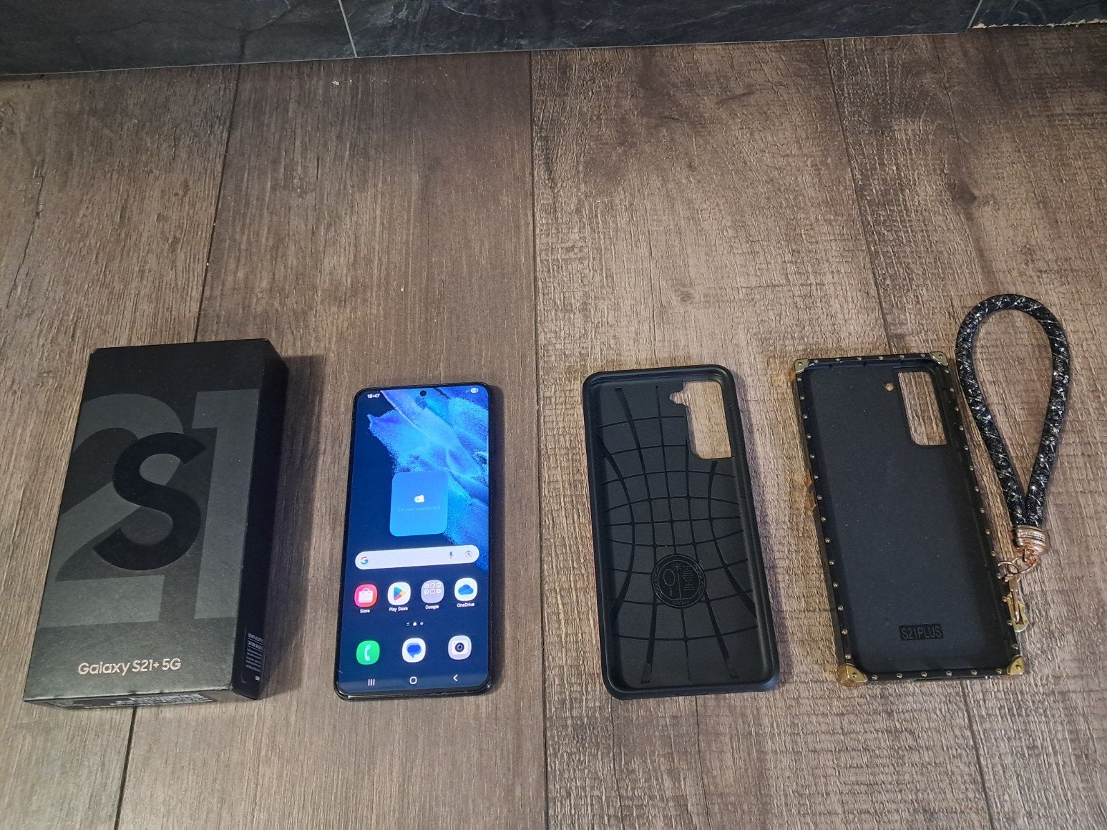 Samsung Galaxy S21+ 5G 128GB Zwart met hoesjes en doos, Zwart, Touchscreen, Ophalen of Verzenden, Zo goed als nieuw