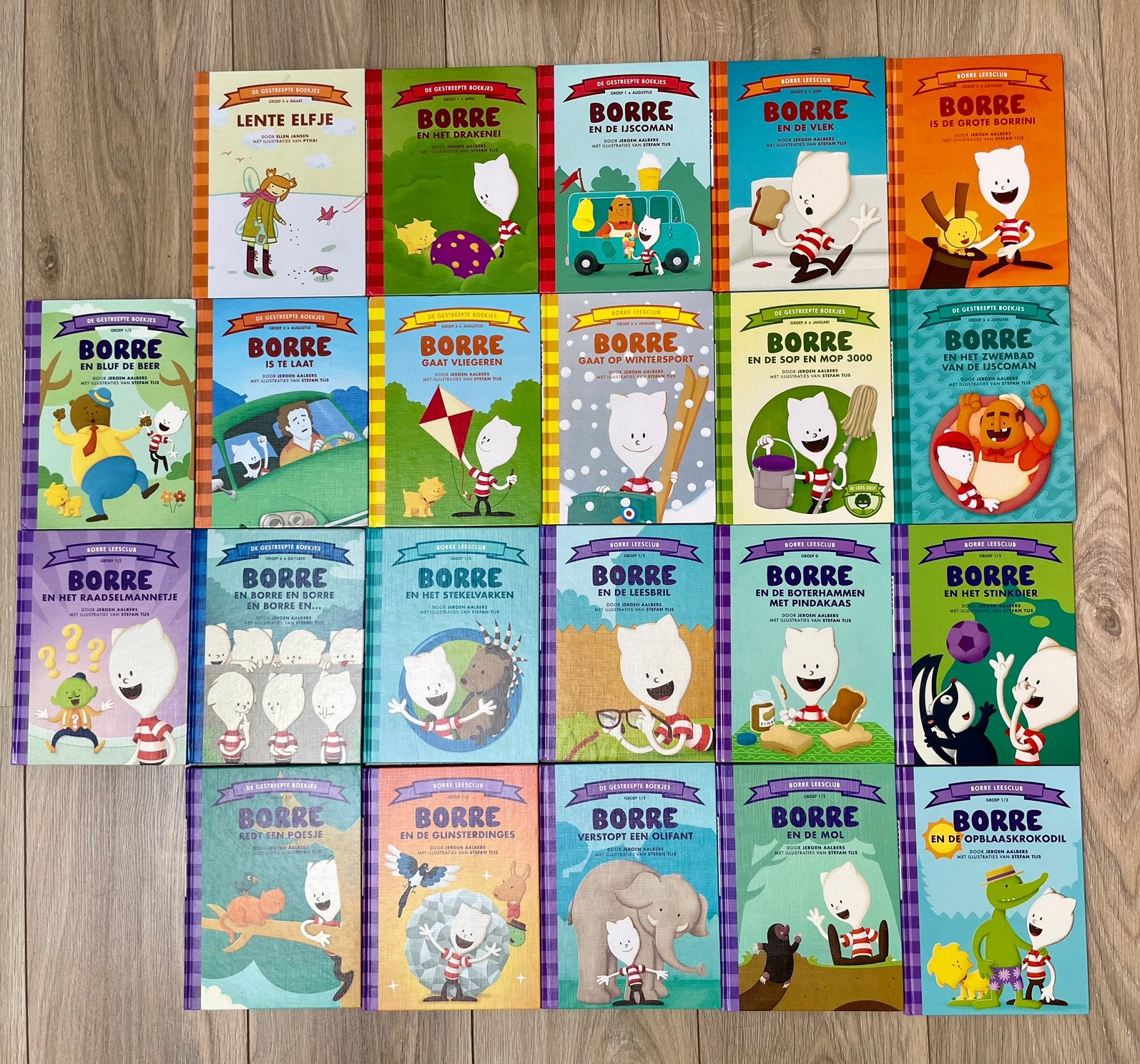 21 Borre boekjes, Boeken, Ophalen of Verzenden, Zo goed als nieuw, Fictie algemeen