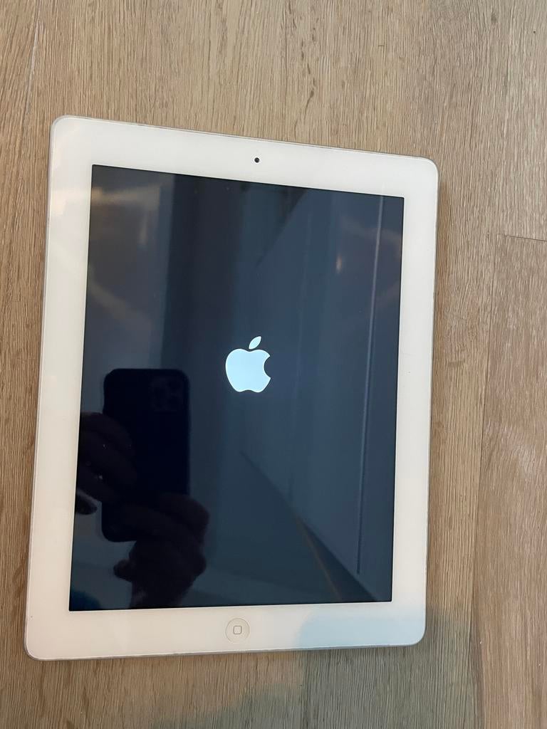 Ipad 4, 10 inch, Apple iPad, Ophalen of Verzenden, Zo goed als nieuw