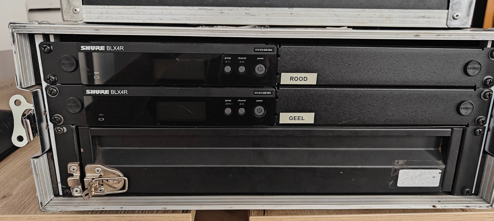 2 x Shure BLX4R Draadloze Microfoon Set in flightcase, Ophalen of Verzenden