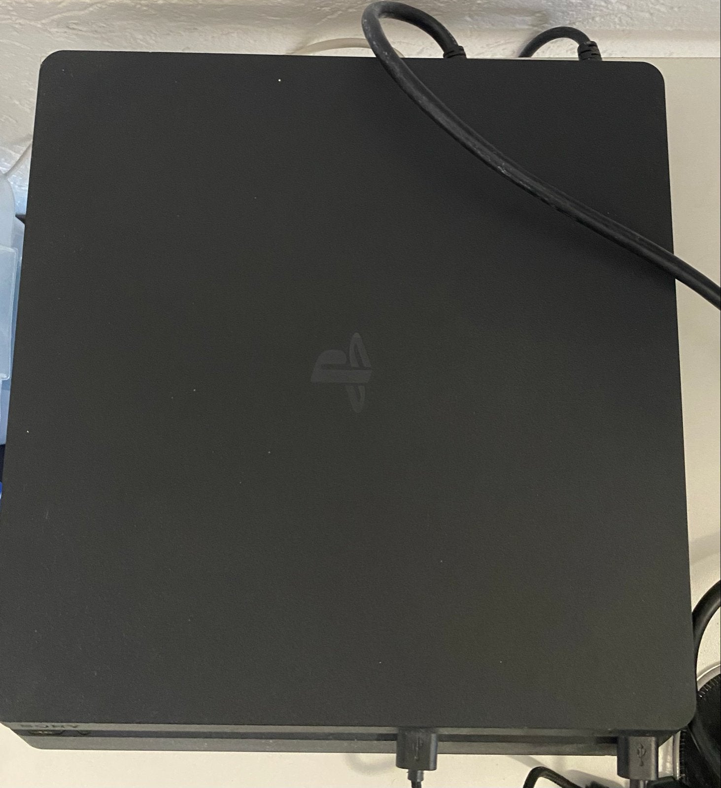PlayStation 4 Slim + spellen en headset, Spelcomputers en Games, Spelcomputers | Sony PlayStation 4, Ophalen of Verzenden, Met 1 controller