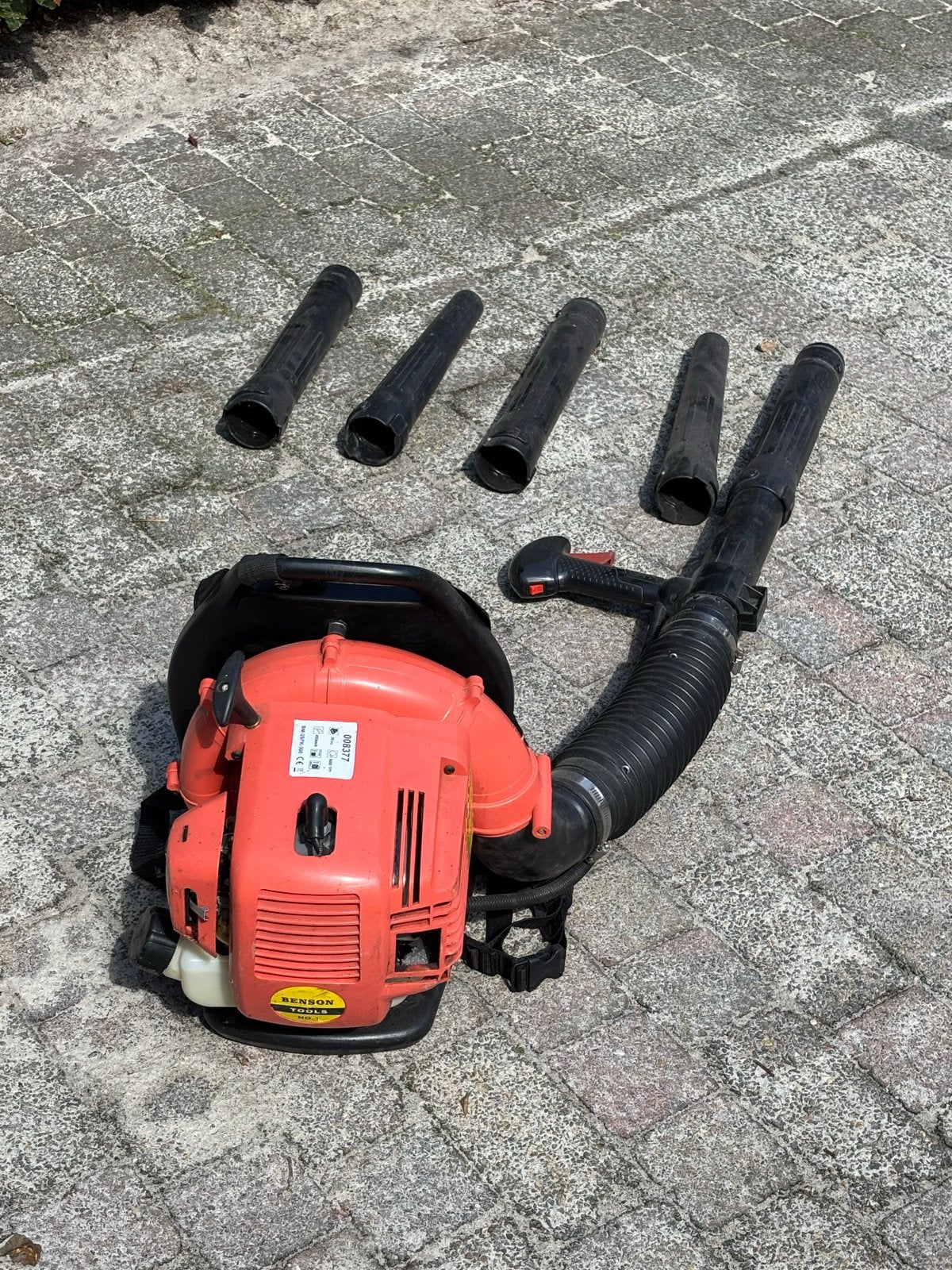 Benson Tools Bladblazer BM-3SPK-300 Benzine Ruggedragen, Tuin en Terras, Ophalen, Gebruikt, Benzine, Ruggedragen