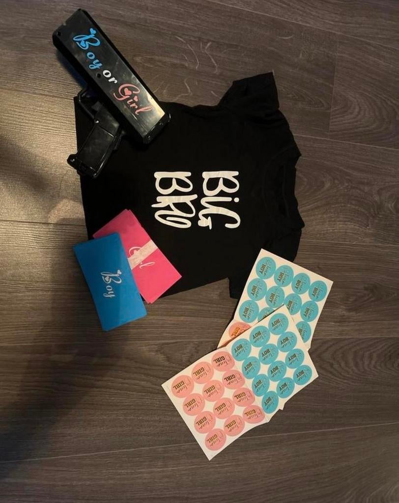 Gender Reveal Set: Pistool, T-shirt, Confetti & Stickers, Ophalen of Verzenden, Nieuw, Kraamcadeau
