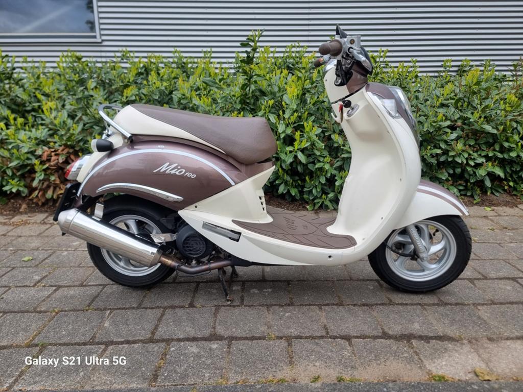 Nette Sym Mio 100cc 2011 5096km z.g.a.n, Fietsen en Brommers, Scooters | SYM, Zo goed als nieuw, 100 cc, Benzine, Ophalen