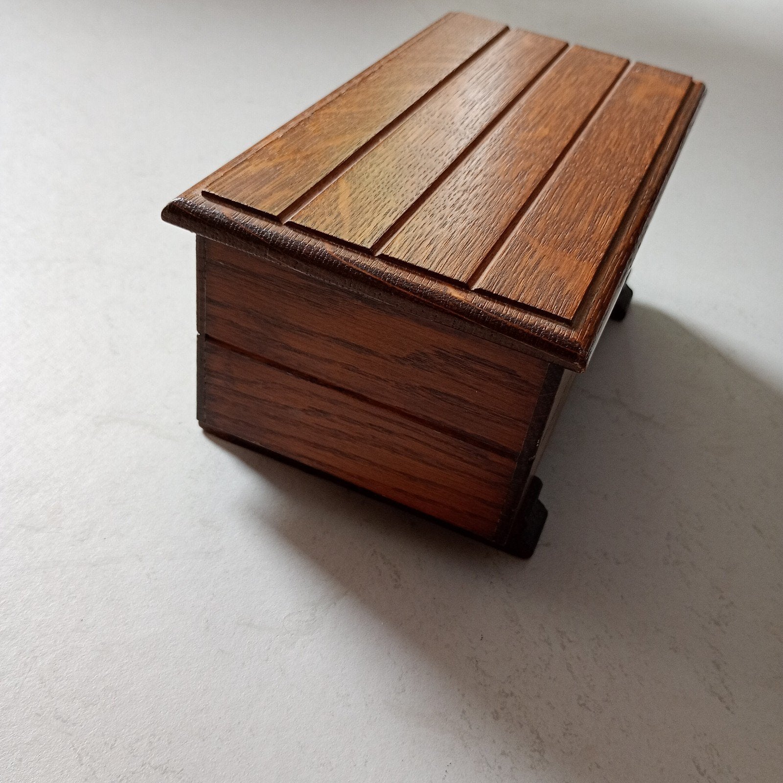 miniatuur eiken dekenkistje Oisterwijk, Huis en Inrichting, Woonaccessoires | Overige, Ophalen of Verzenden, Zo goed als nieuw