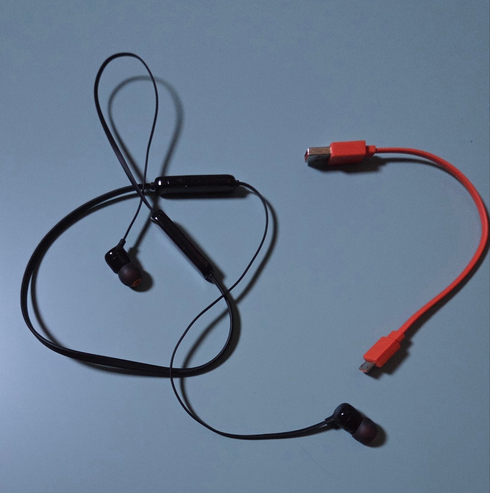 JBL Tune 110 BT draadloze in-ear oordopjes, In-ear, Gebruikt, JBL, Ophalen of Verzenden
