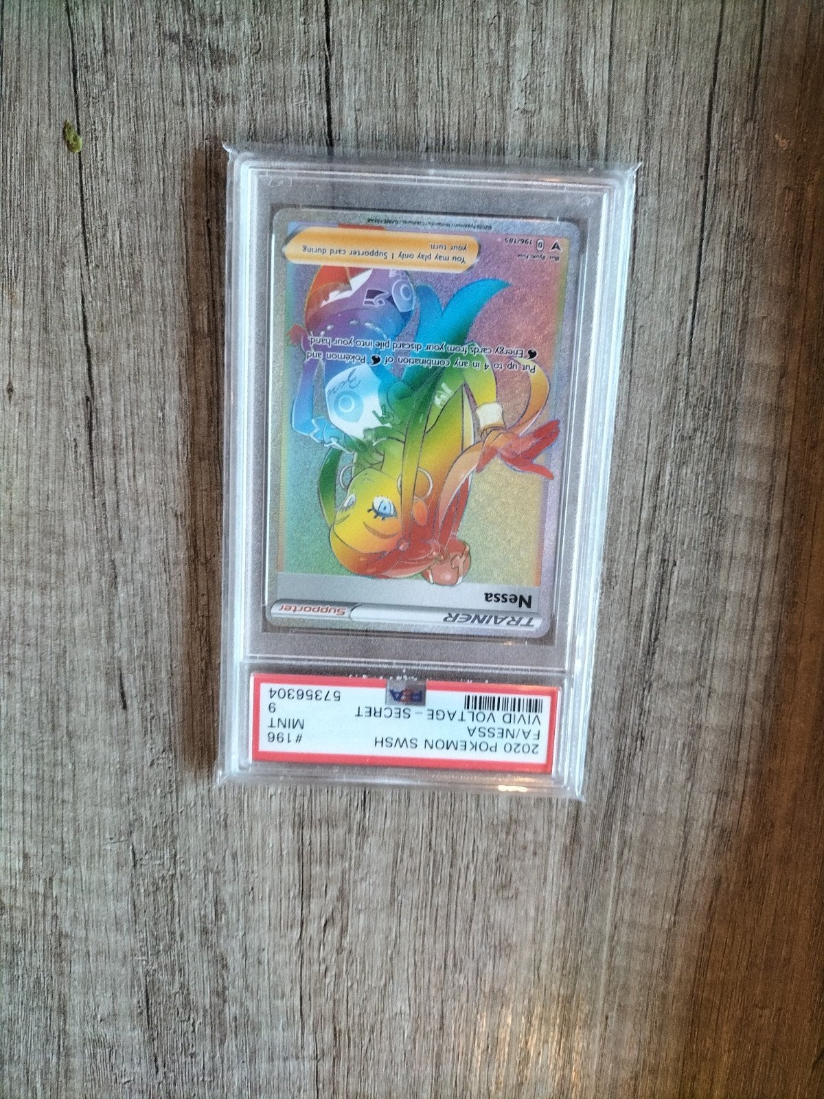 Nessa Rainbow Rare PSA 9 Pokémon Kaart - Vivid Voltage, Hobby en Vrije tijd, Verzamelkaartspellen | Pokémon, Ophalen of Verzenden