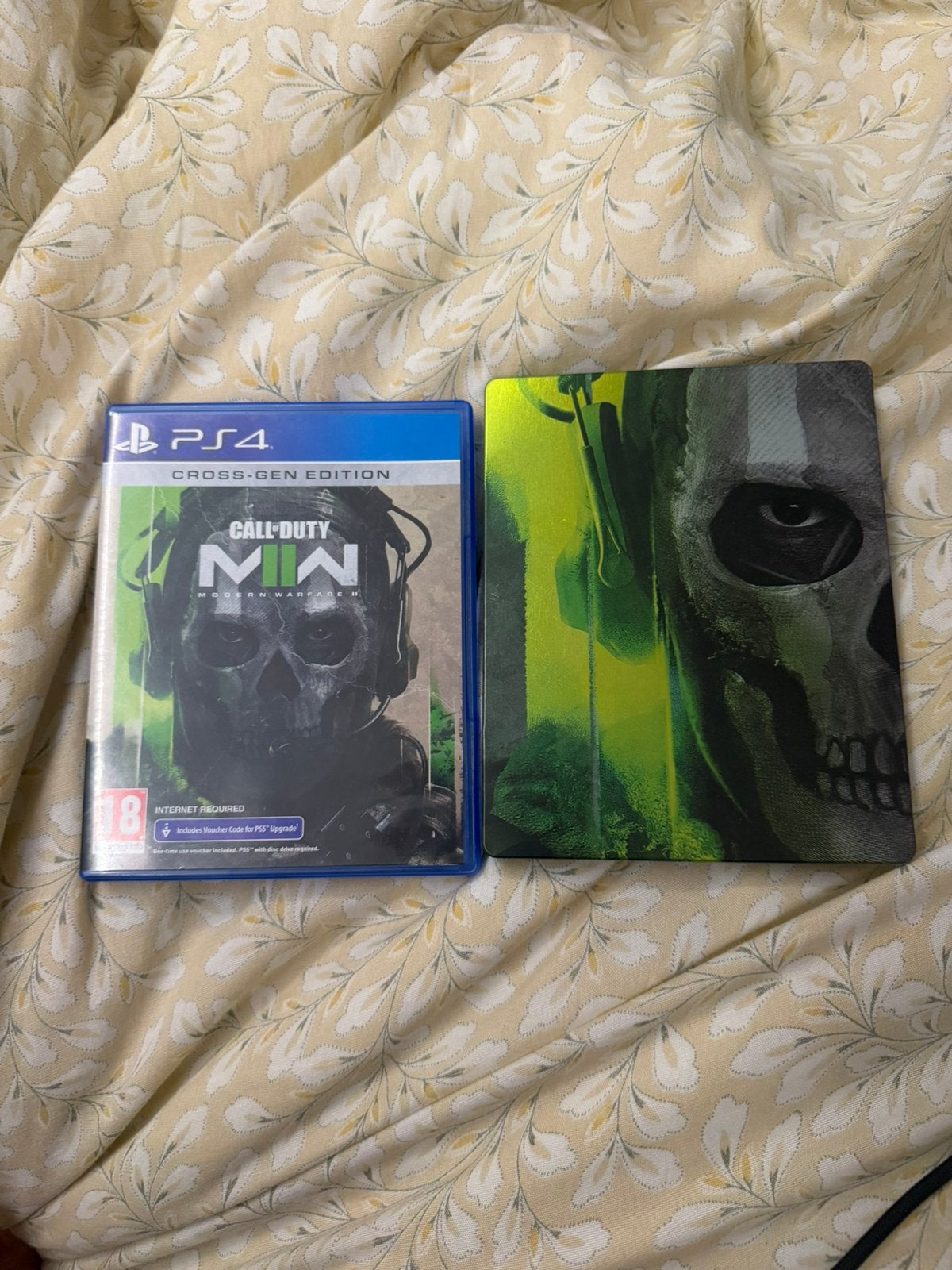 Call of duty modern warfare 2 ps4, steelbook, Ophalen of Verzenden, Zo goed als nieuw