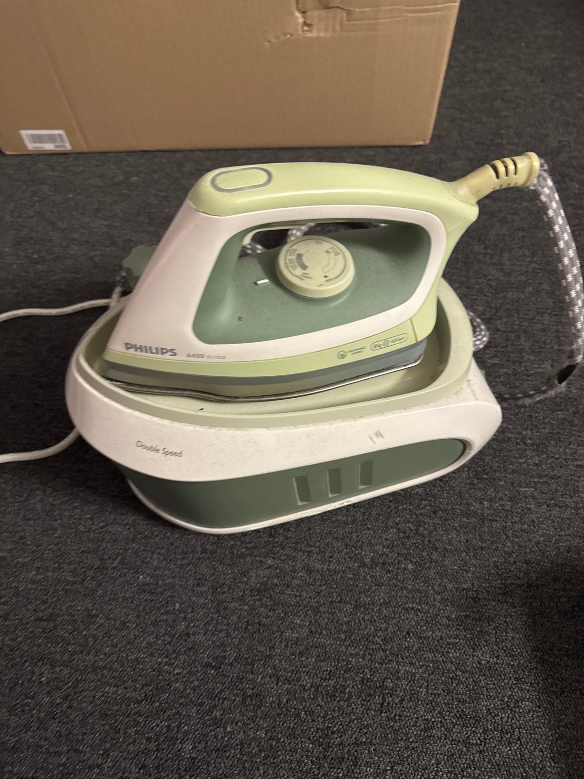 Philips 6400 stoomstrijkijzer met snoer, Ophalen, Gebruikt, Strijkijzer met snoer