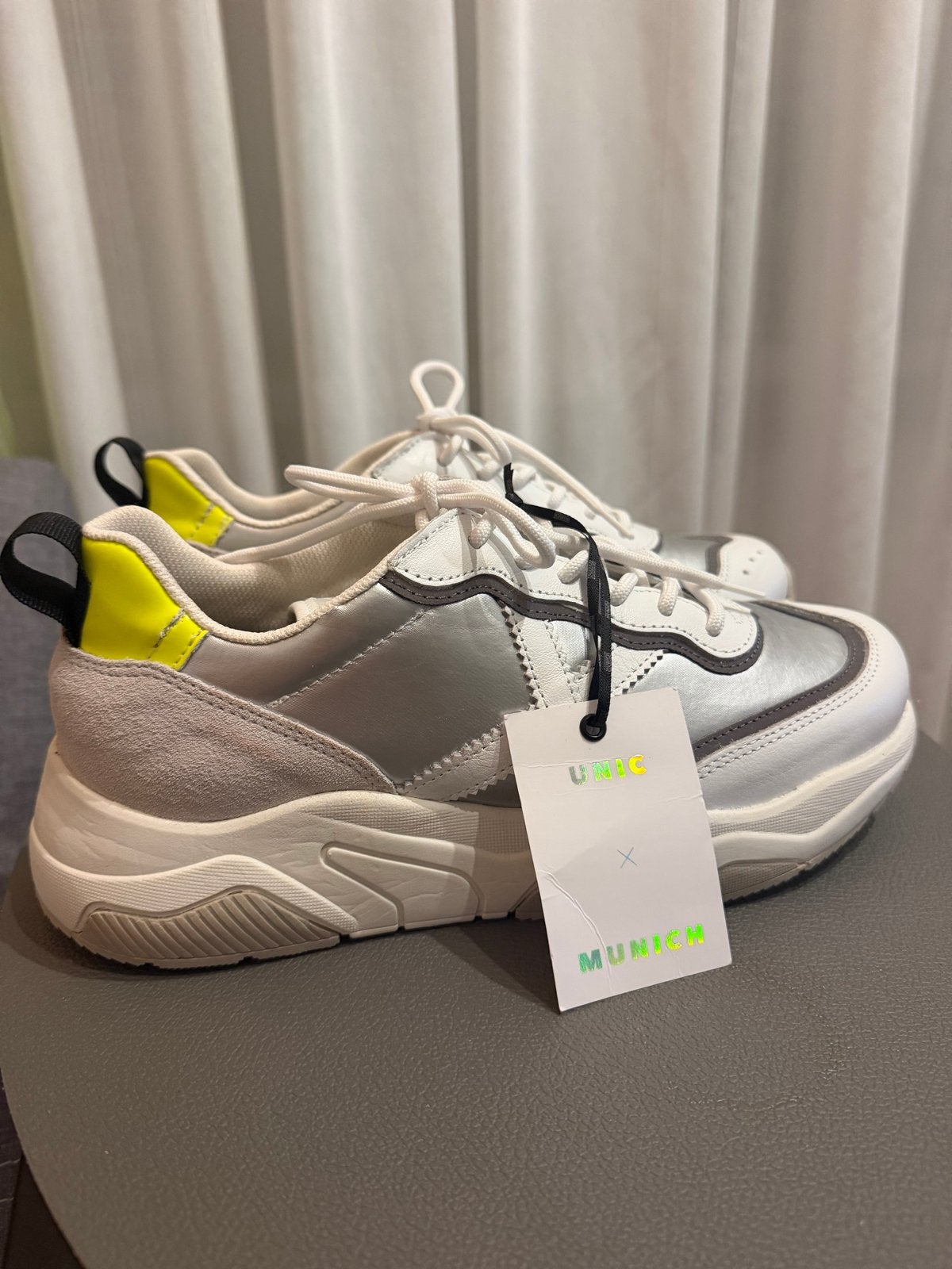 Munich Sneakers Maat 39 - Nieuw met labels, Ophalen of Verzenden, Nieuw, Wit, Sneakers of Gympen