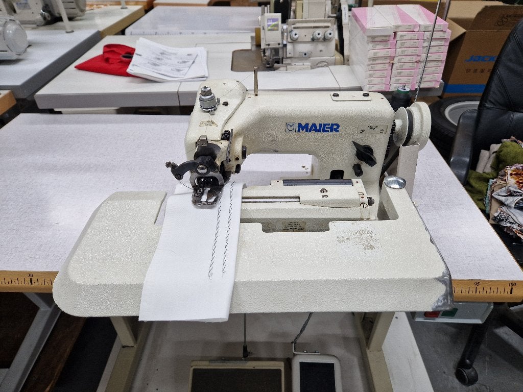 Maier 241 Industriële Blindzoommachine – Gebruikt, Gebruikt, 1045AL, Info@merhaletex.com, Industrieel