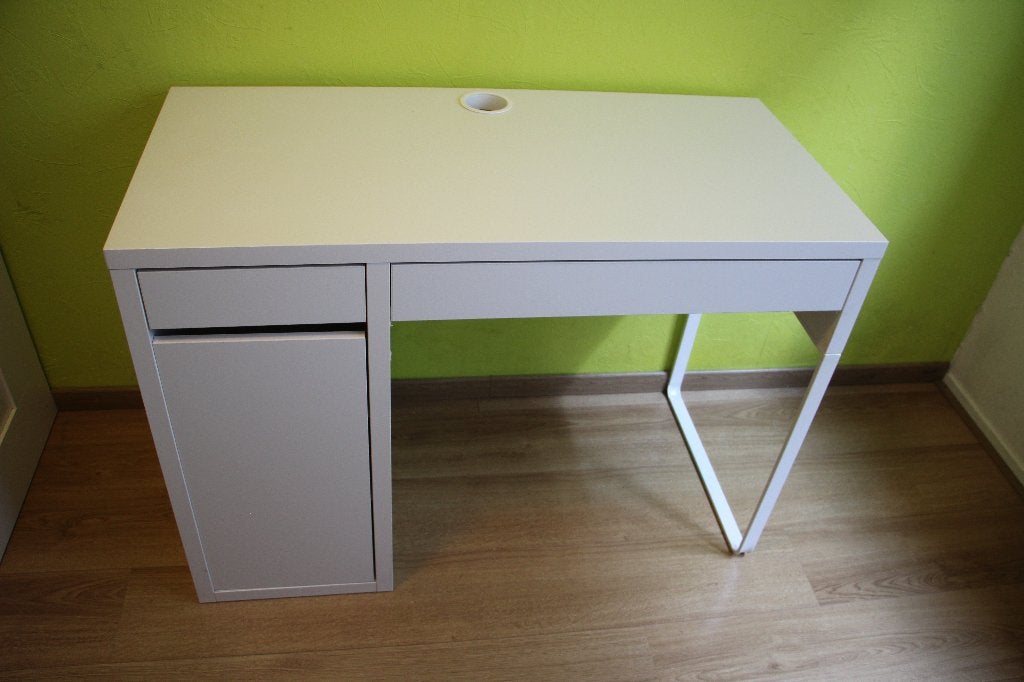 Micke bureau met lades en kastje, Ophalen, 105 cm, Gebruikt, Demontabel
