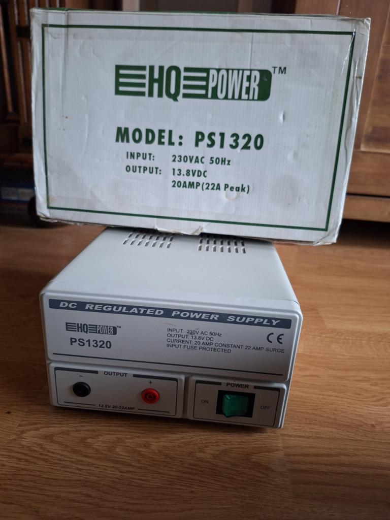 HQ Power PS1320 Gereguleerde Voeding 13.8V 20A (Nieuw), Ophalen, Nieuw