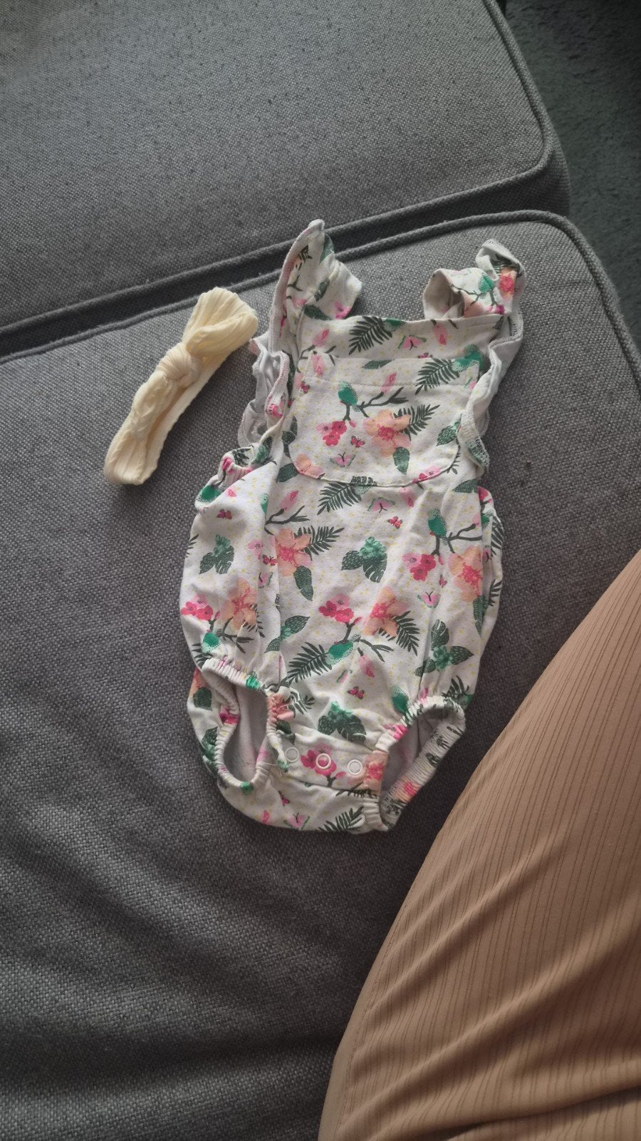 Gezocht: Babykleding en spullen voor een meisje, Ophalen of Verzenden, Gebruikt, Meisje