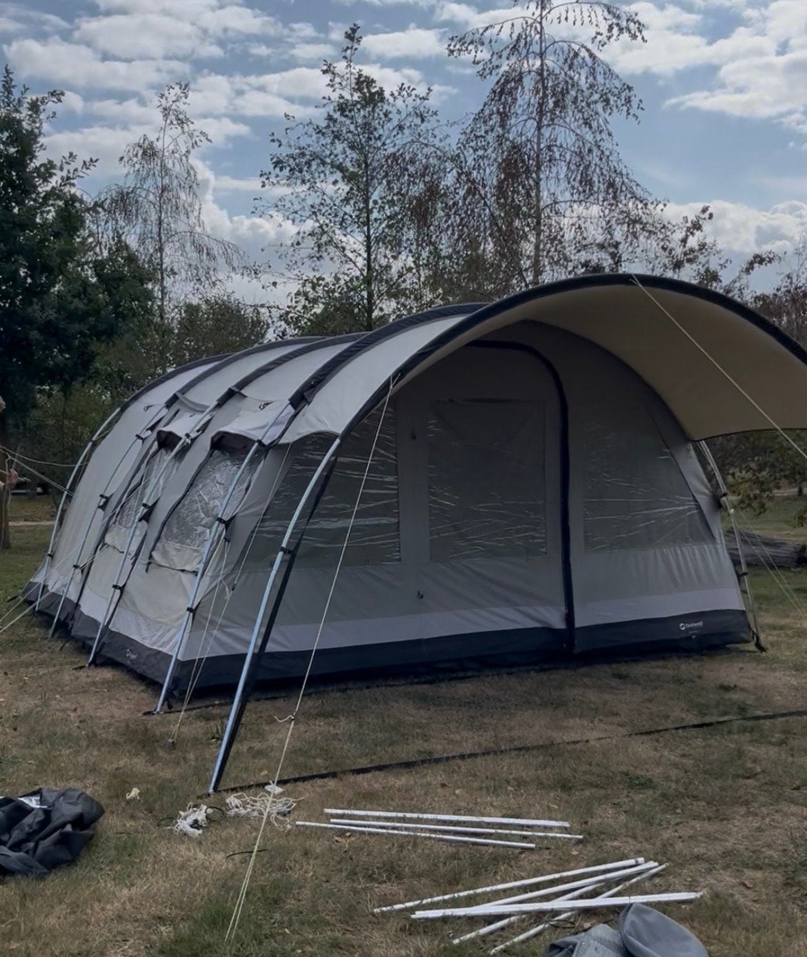 Outwell Bear Lake 6 tunneltent - Ruime gezinstent, Ophalen, Gebruikt, Tot en met 6