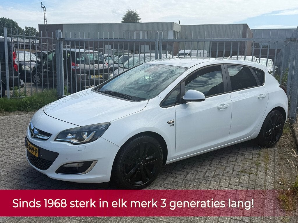 Opel Astra 1.4 Turbo GT SPORT 140PK! XENON l LEER l AIRCO l, Voorwielaandrijving, Euro 5, Gebruikt, 680 kg