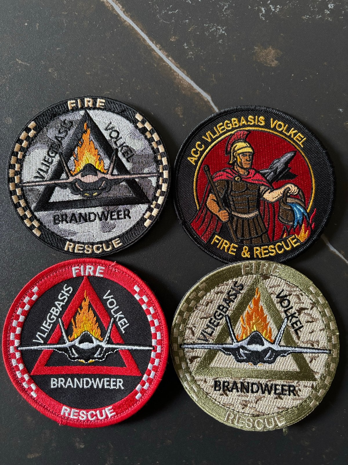4x Vliegbasis Volkel Brandweer/Rescue Emblemen, Ophalen of Verzenden, Luchtmacht, Nederland, Embleem of Badge