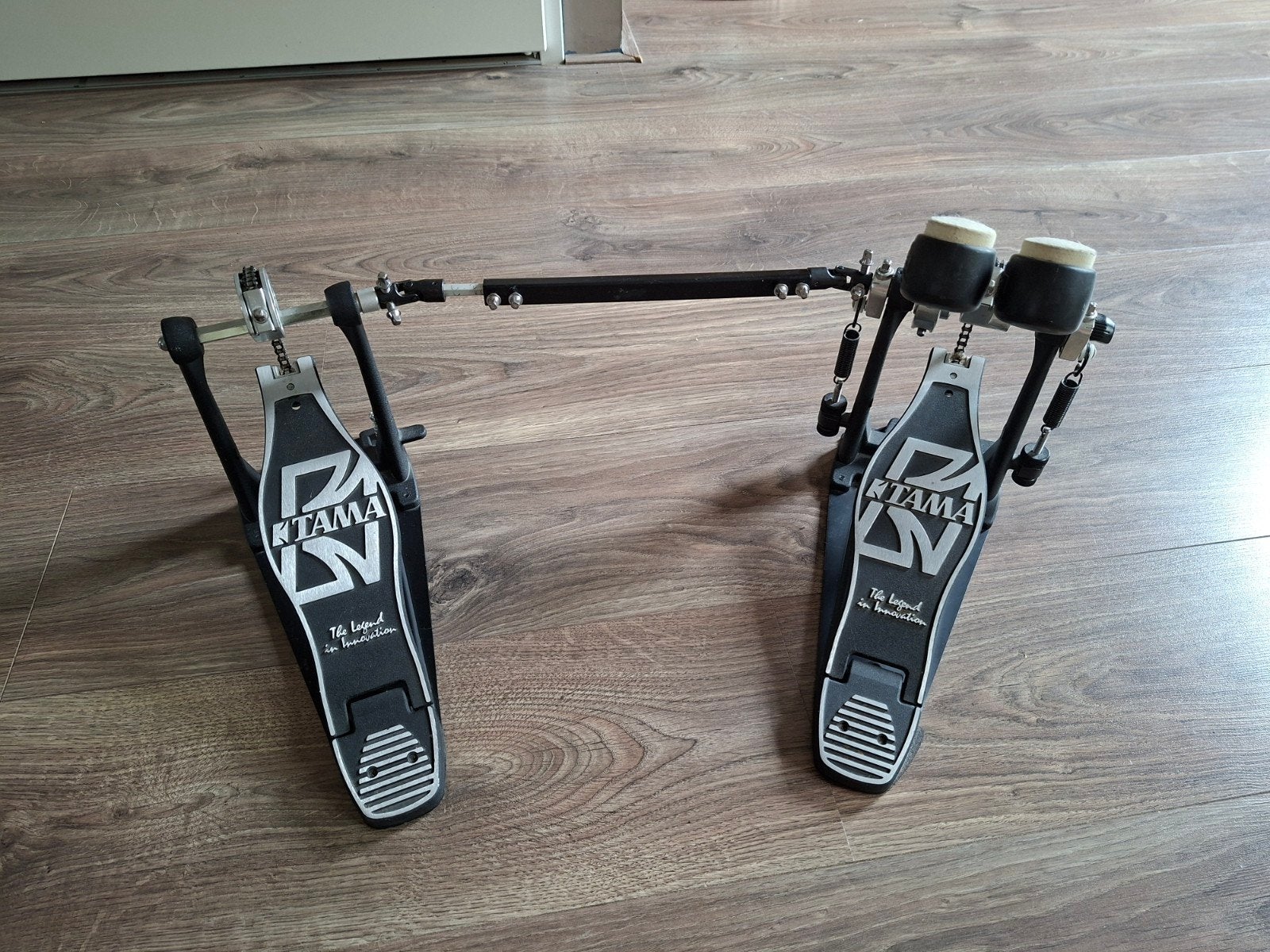 TAMA dubbele bassdrumpedaal, Muziek en Instrumenten, Drumstellen en Slagwerk, Ophalen, Zo goed als nieuw, Tama