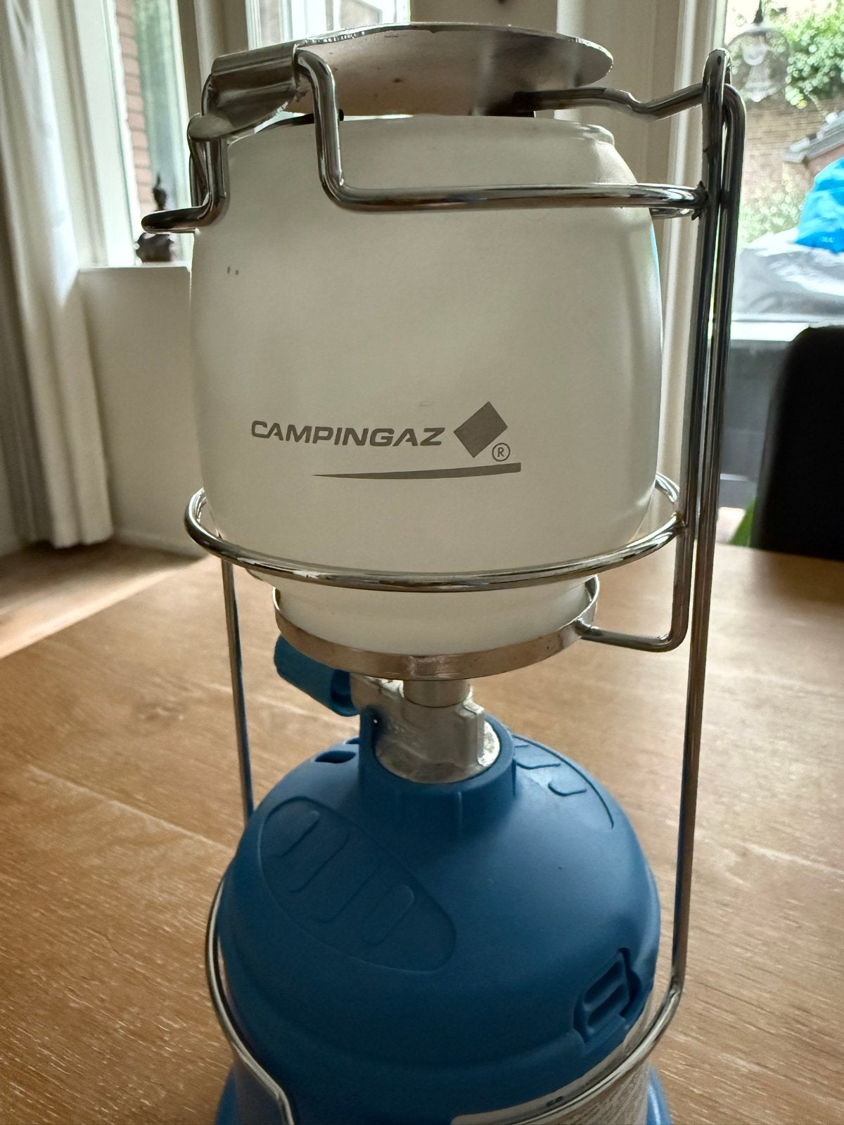 Campingaz Camping 206 L Gaslamp - Zo goed als nieuw, Ophalen, Zo goed als nieuw