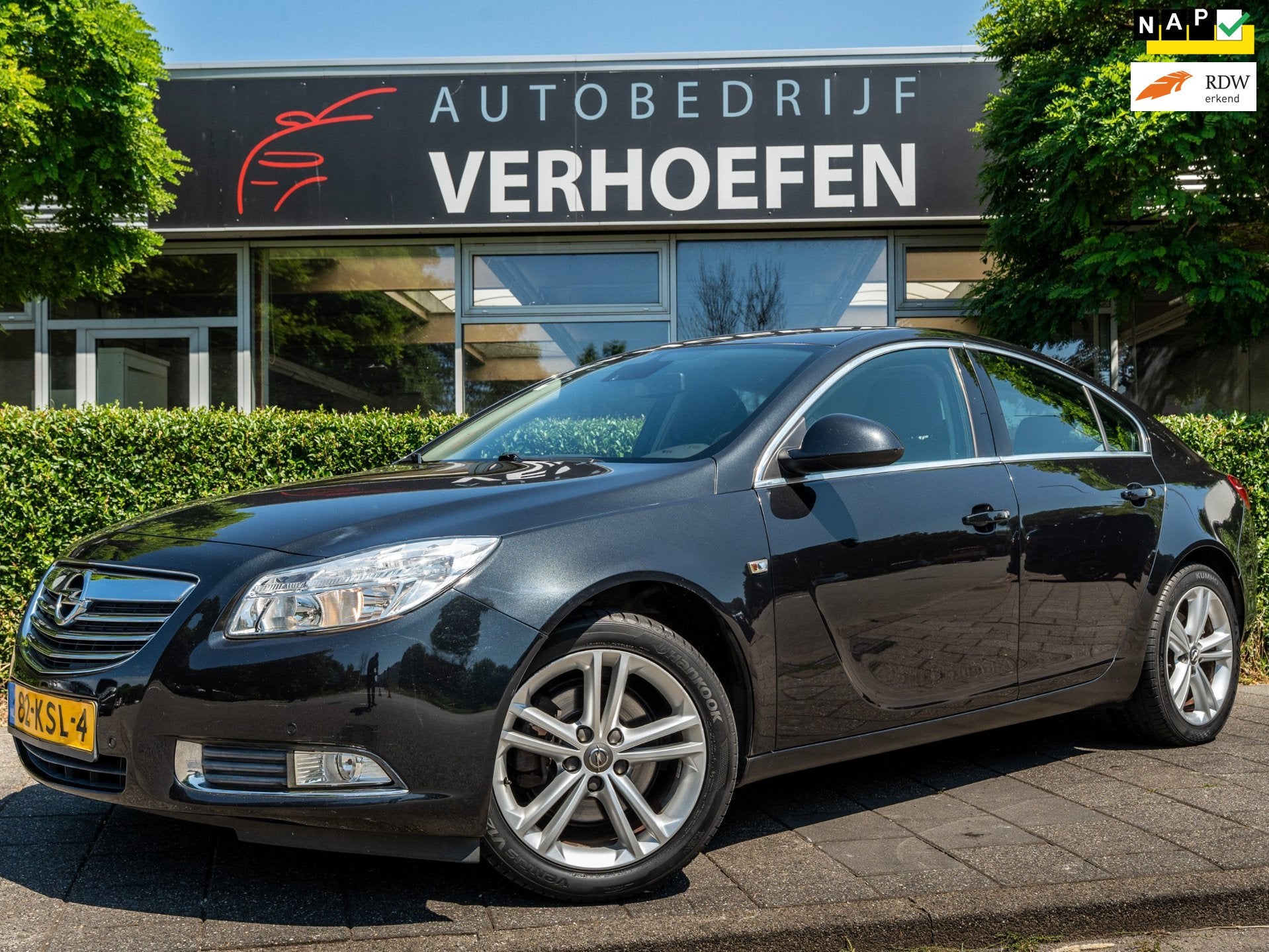 Opel Insignia 1.6 T Edition - CRUISE / CLIMATE CONTR - PARK