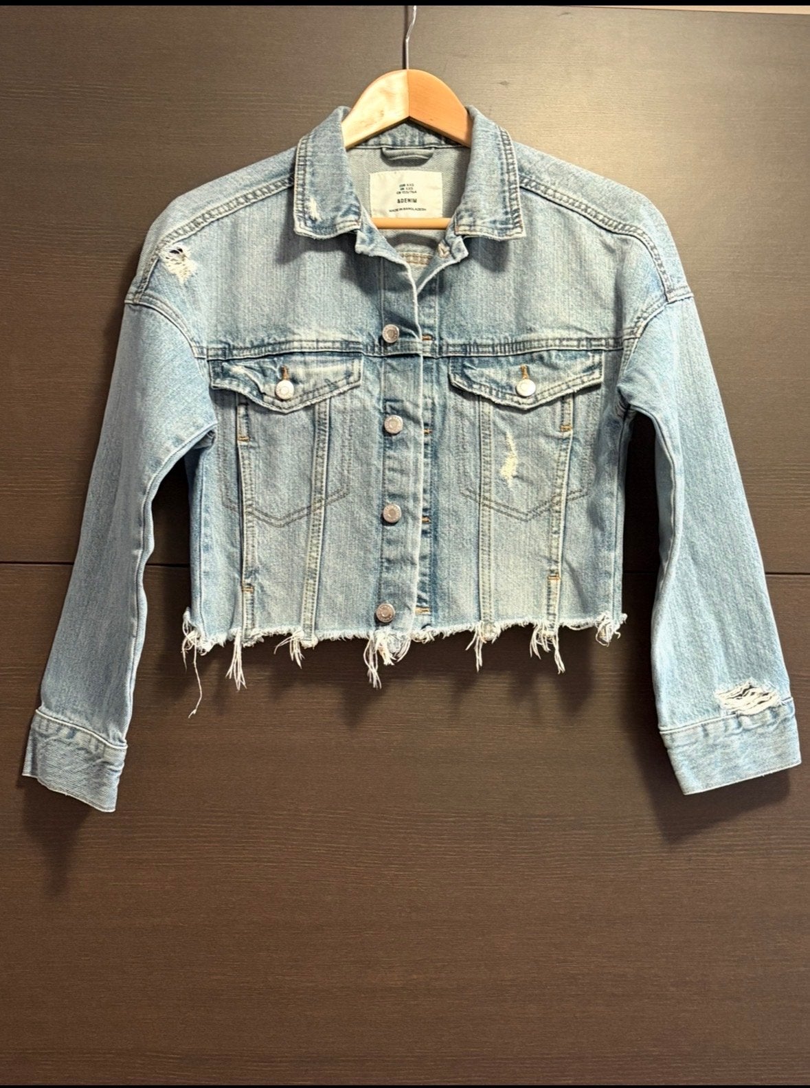 Stoere spijkerjas met distressed details - Maat XS, Ophalen of Verzenden, Zo goed als nieuw, Maat 34 (XS) of kleiner, Blauw