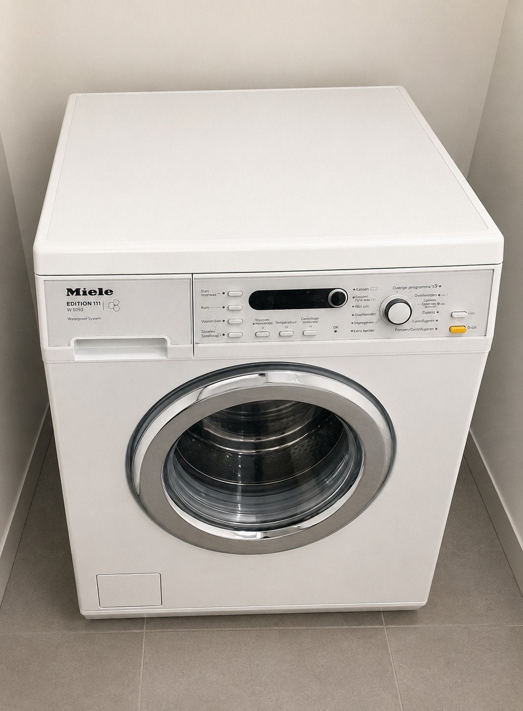 Miele Edition 111 Wasmachine - Zo goed als nieuw, Ophalen, Zo goed als nieuw, Voorlader, 85 tot 90 cm