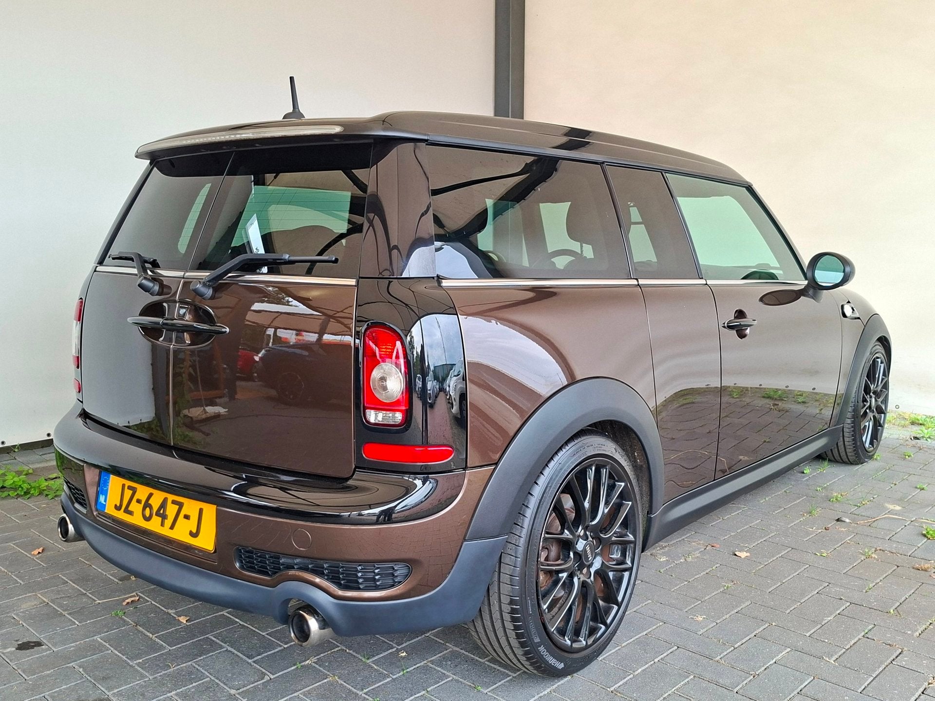 Mini Clubman 1.6 Cooper S|Stoelverwarming|Voorruitverwarming, Voorwielaandrijving, Gebruikt, 4 cilinders, Bruin