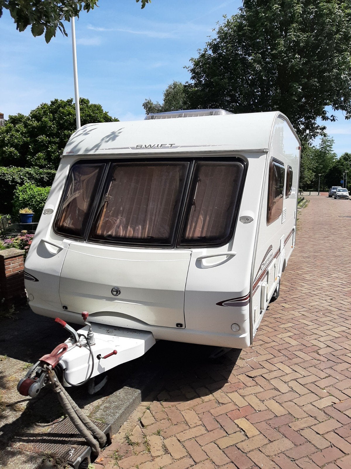 Swift caravan, Witgoed en Apparatuur, Koelkasten en IJskasten, Minder dan 75 liter, Ophalen, Zonder vriesvak