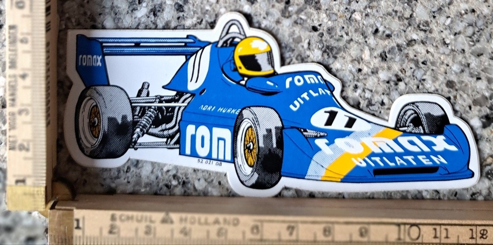 Vintage sticker Romax uitlaten in de vorm van Formule 1 auto, Ophalen of Verzenden, Zo goed als nieuw, Auto of Motor