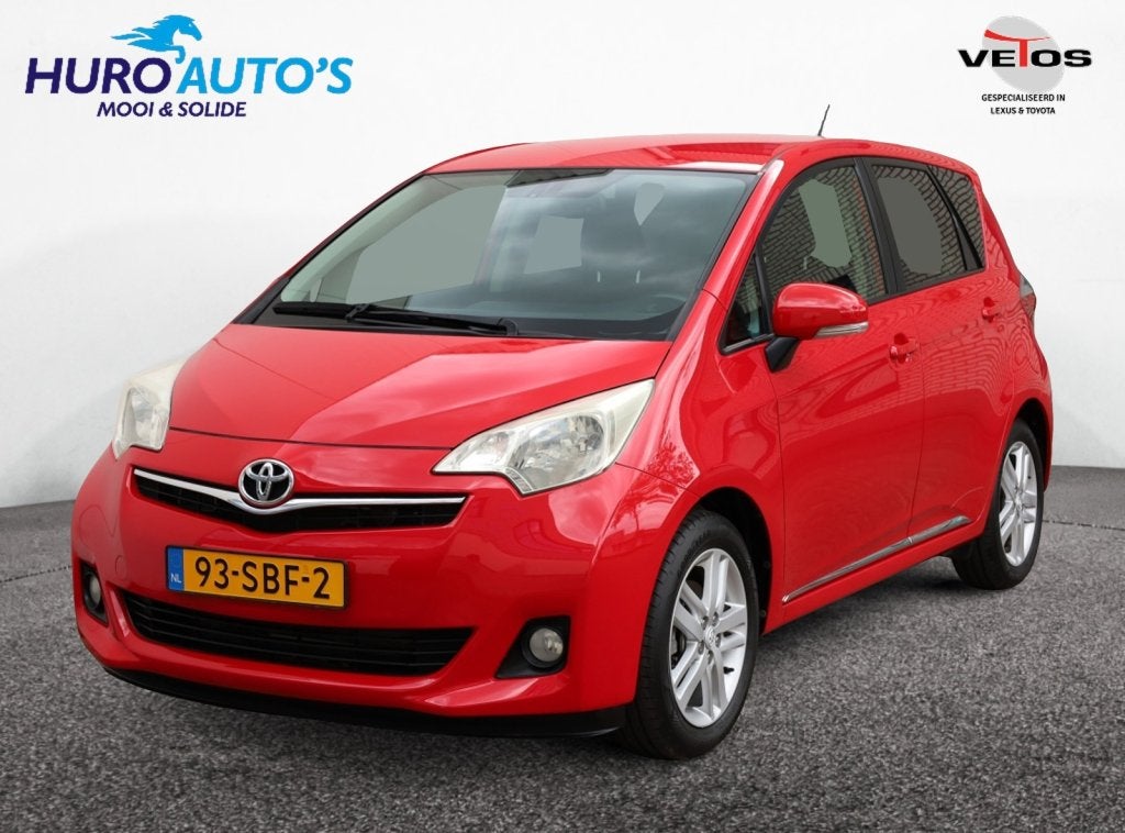 Toyota Verso-S 1.3 VVT-i Dynamic | NL-Auto | Clima | Camera, Auto's, Stof, Gebruikt, 4 cilinders, Start-stop-systeem